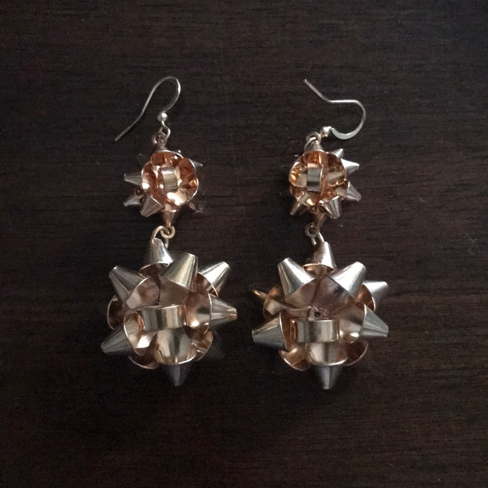 Christmas bow earrings